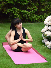 Viranchyasana A